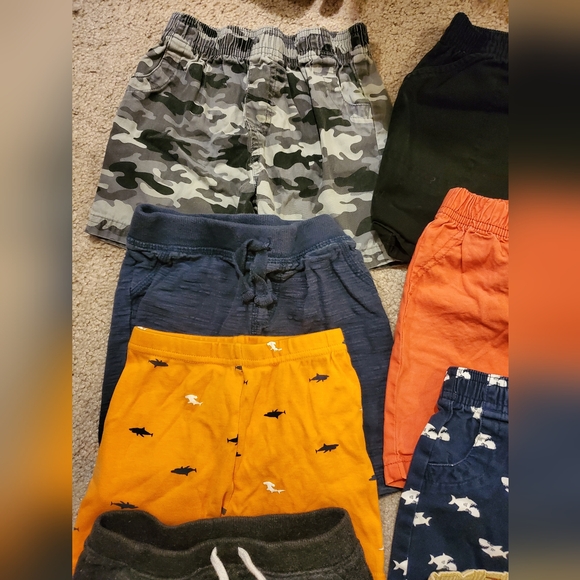 Boys' Assorted Shorts and Pants Set - Picture 3 of 6